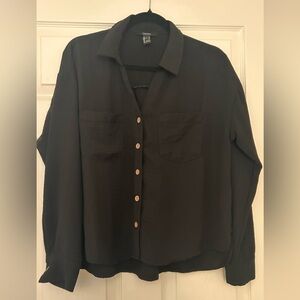 Forever 21 Black Lightweight Button-Up Shirt